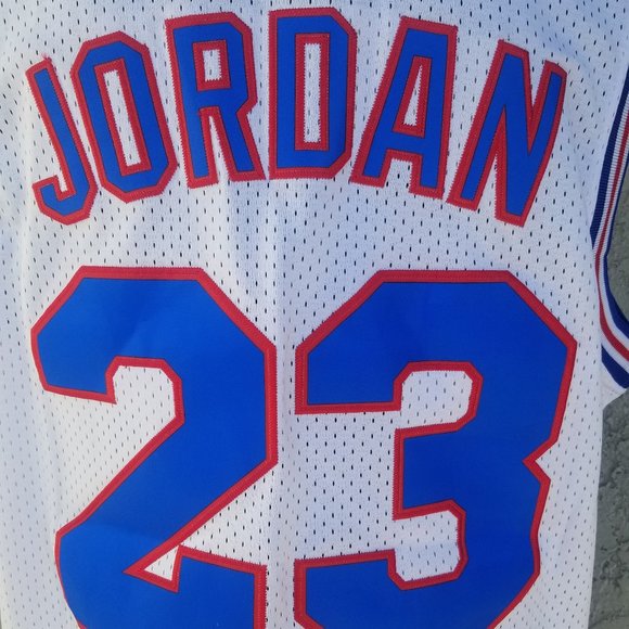 Michael Jordan Space Jam #23 Tune Squad Jersey - Picture 4 of 5